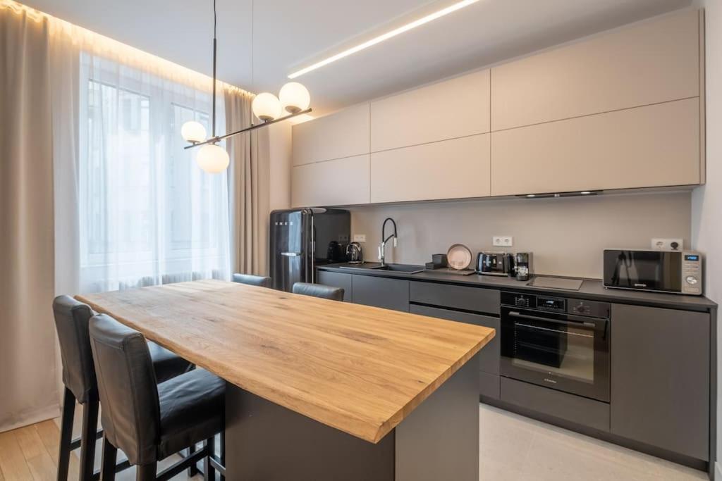 Διαμέρισμα Top-notch Location, An Exceptionally Stylish Flat *