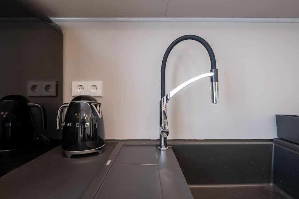 Top-notch Location, An Exceptionally Stylish Flat Διαμέρισμα