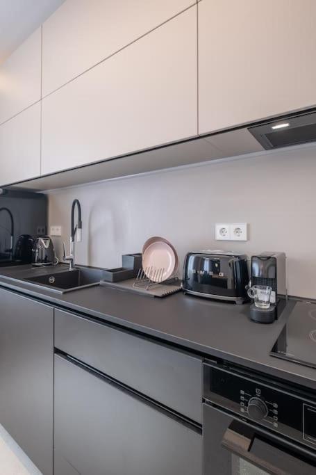 Top-notch Location, An Exceptionally Stylish Flat *